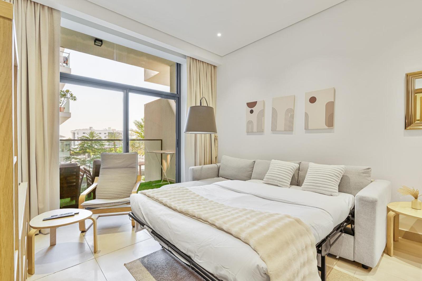 Serene 1br With Gym & Pool