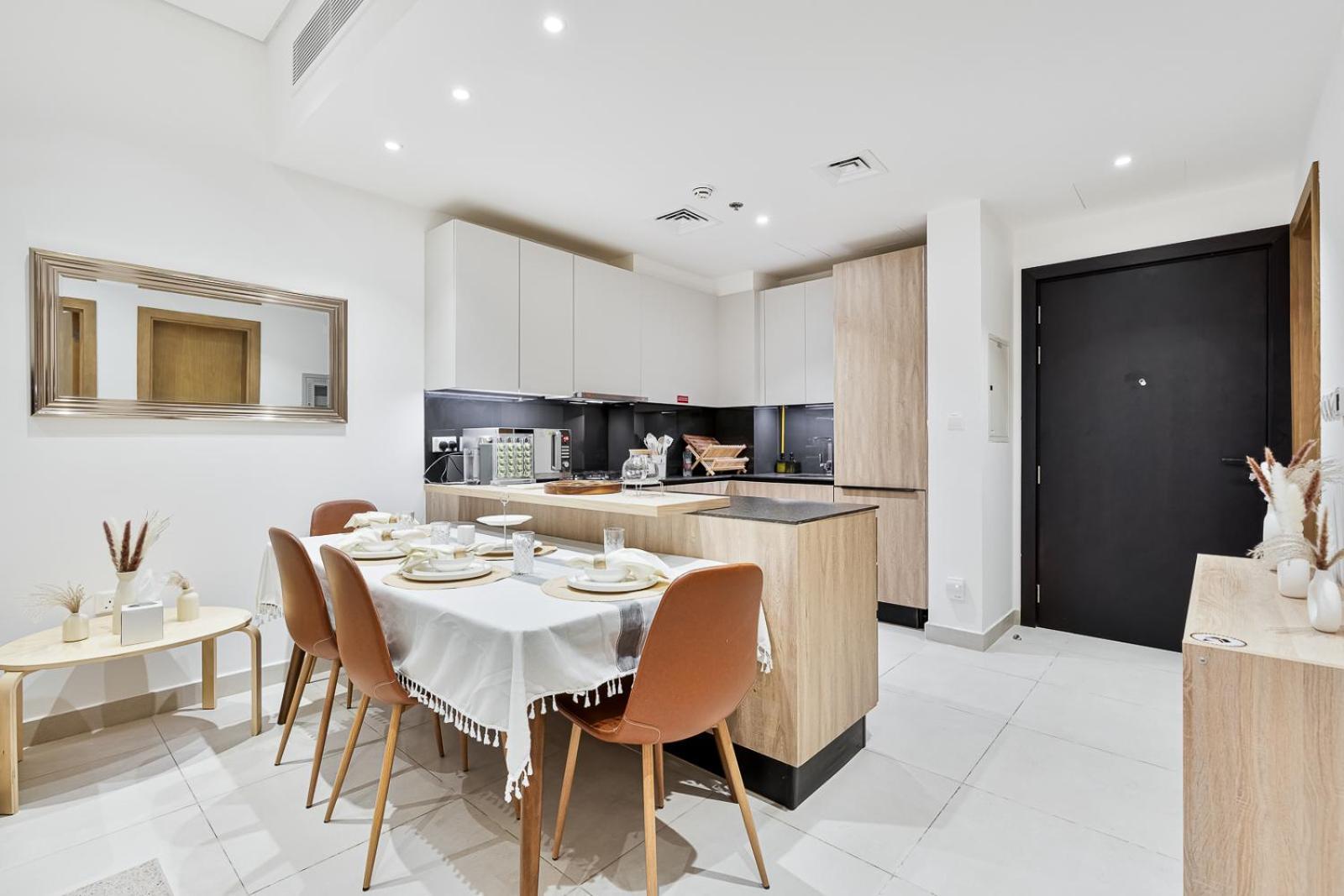 Serene 1br With Gym & Pool * Dubai
